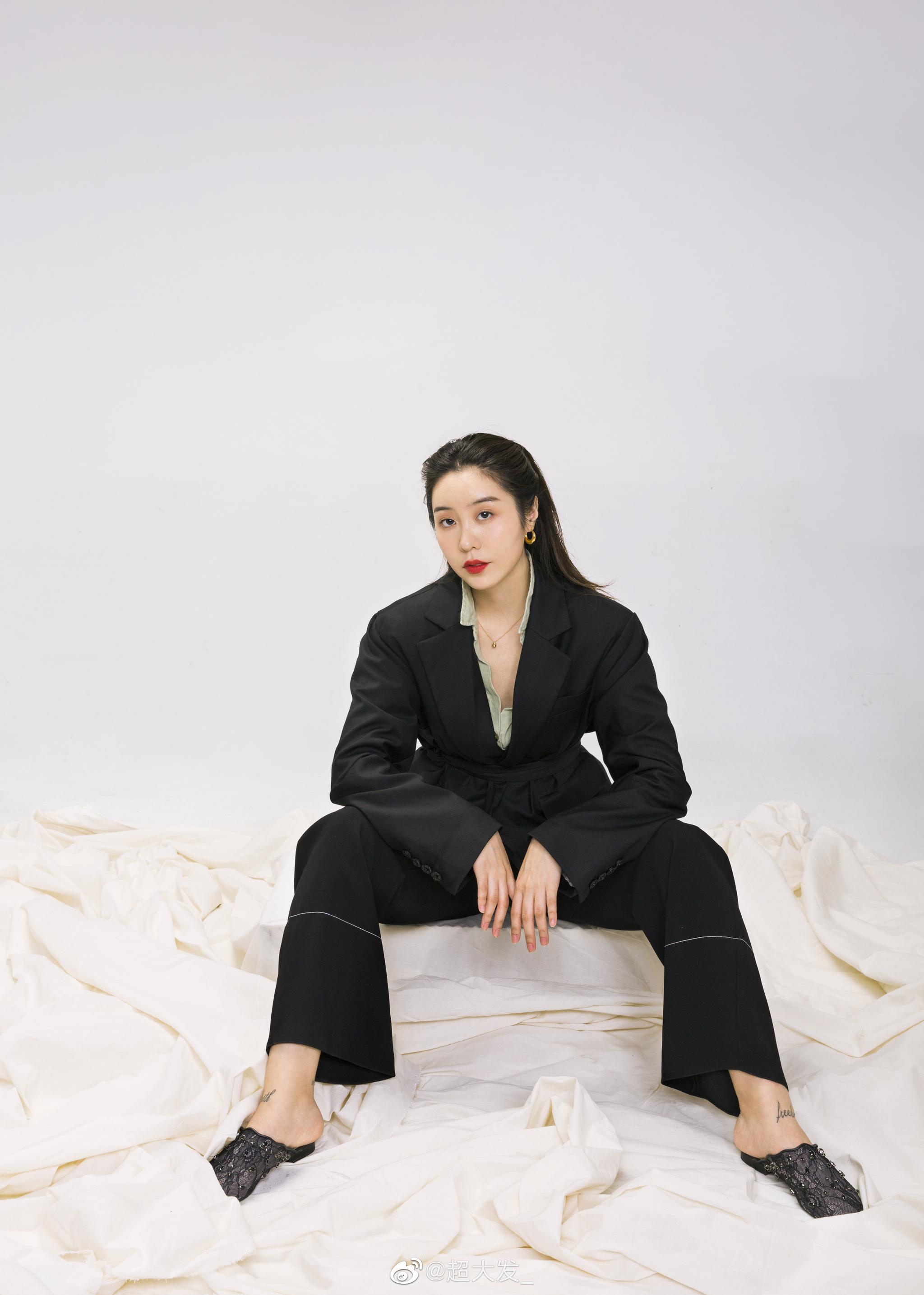 六月棚拍作品91 x @圆圆圆kat 摄影@超大发_ @inistudio|棚拍|摄影