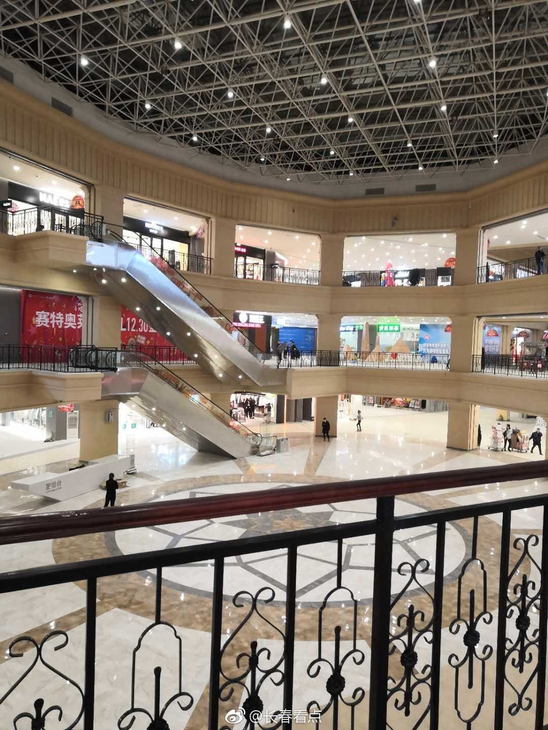 王府井赛特奥莱 净月深处期待已久的商业配套