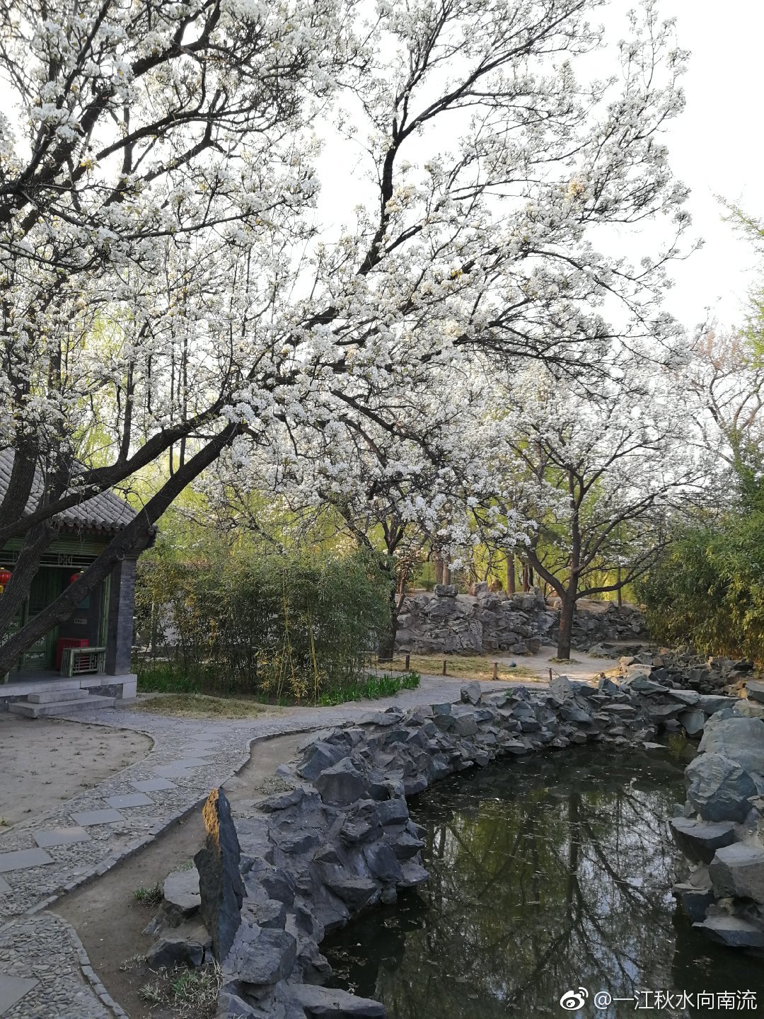 【携程攻略】北京怡红院景点,“怡红院”大观园中最雍容华贵、富丽堂皇的院落，贾宝玉的住所，也是…