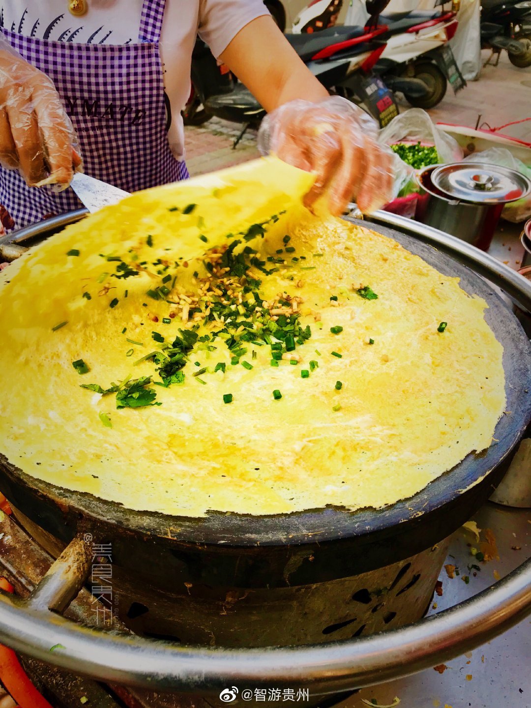 贵阳街头版的五谷杂粮煎饼
