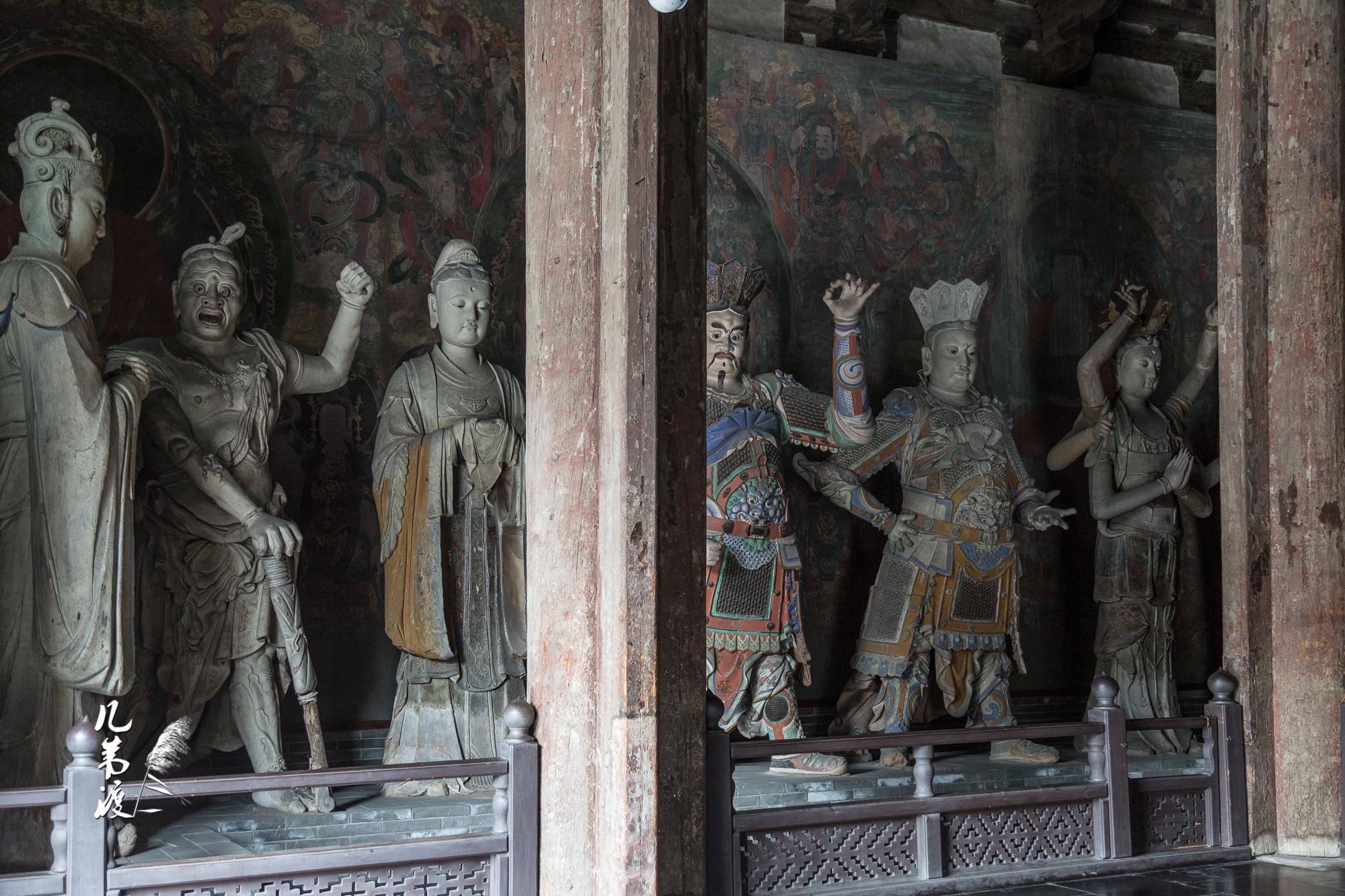 建于辽代的大雄宝殿,面阔七间,进深五间