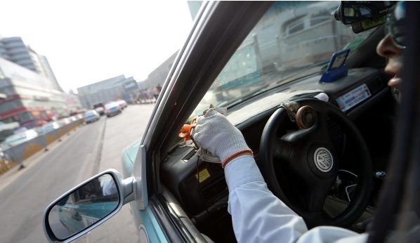 滴滴司機:花2萬租車跑滴滴,每天熬15小時,收入讓人沒想到