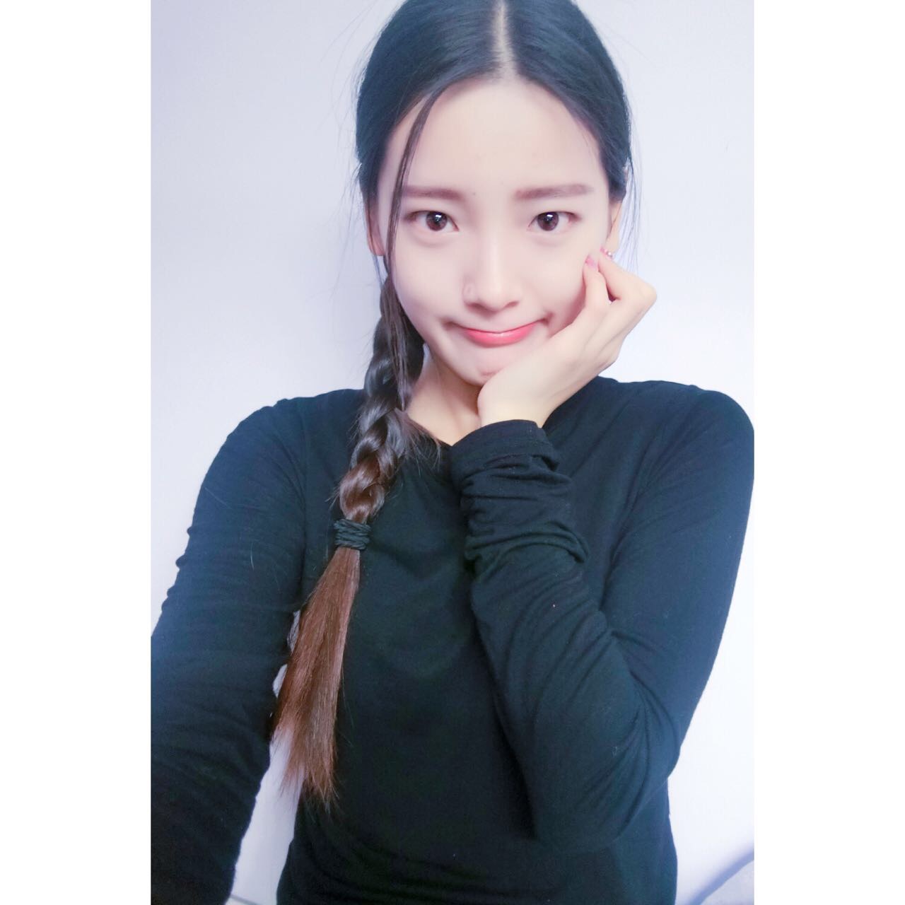 李意涵 身高170 体重98 吉林大学 体育学院 爱好听歌 瑜伽 特长 乒乓