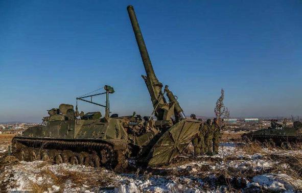 俄迫击炮2s4郁金香240毫米口径世界第一还可发射核炮弹