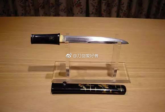 日本武士剖腹自杀用的刀,究竟是哪一种?