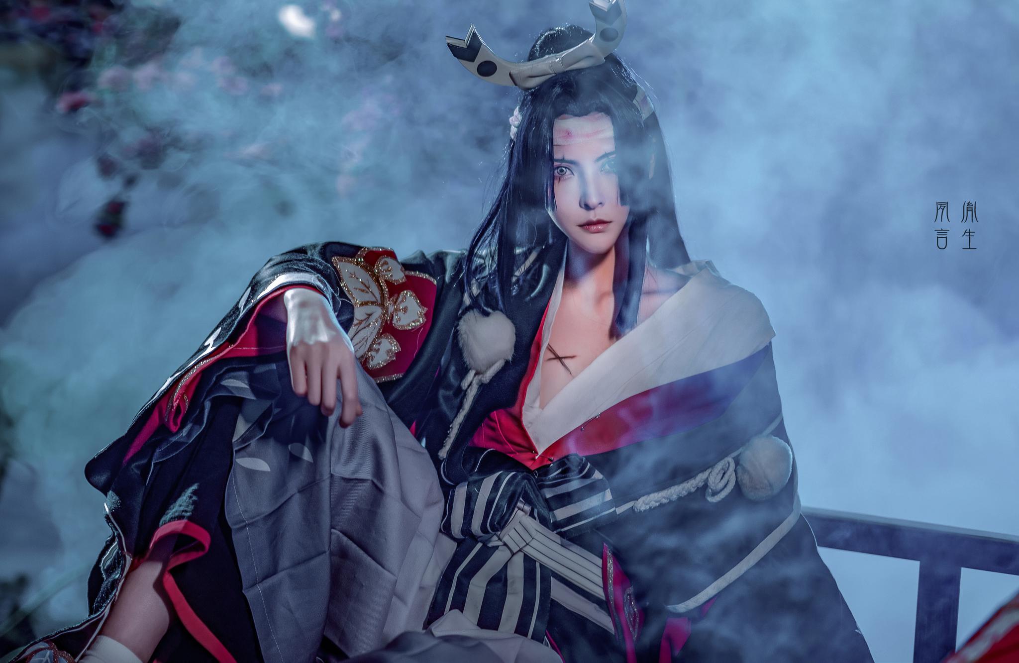 哼,凡人 ——————鬼切@夙胤言生 phx:@不会弹琴的