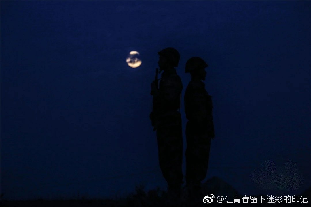 第十三种孤独:夜哨|哨兵|哨位|岗亭_新浪新闻