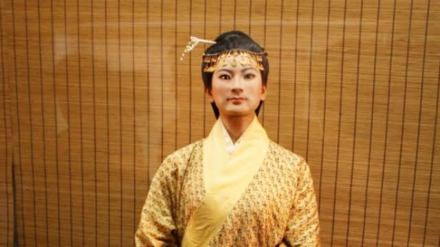 沉睡了两千多年的辛追夫人相貌复原算不上很漂亮