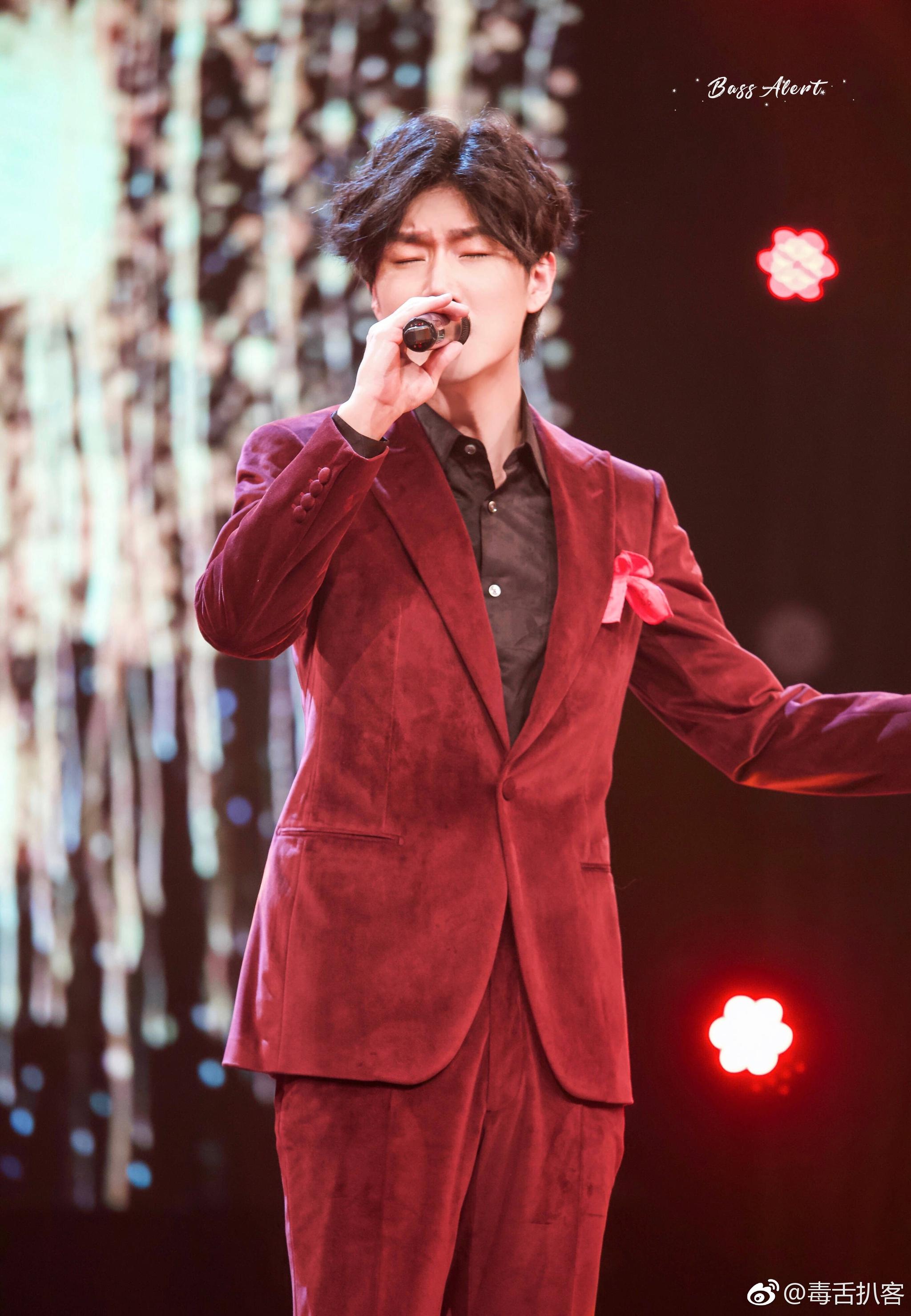 被曝签约乐华?不管真假与否,尊重王晰的决定