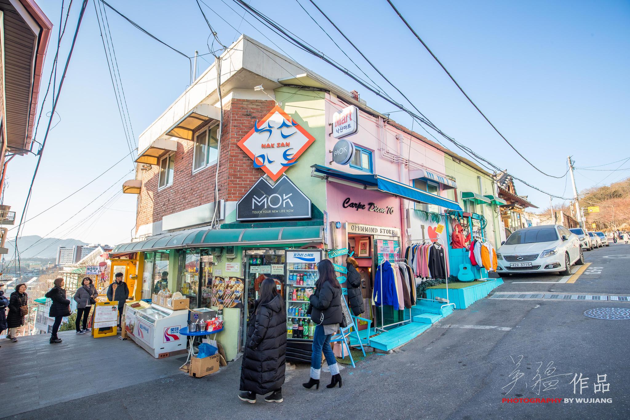 首尔梨花洞壁画村 首尔旅游局 在首尔旅游网 韩国旅游发展局微博