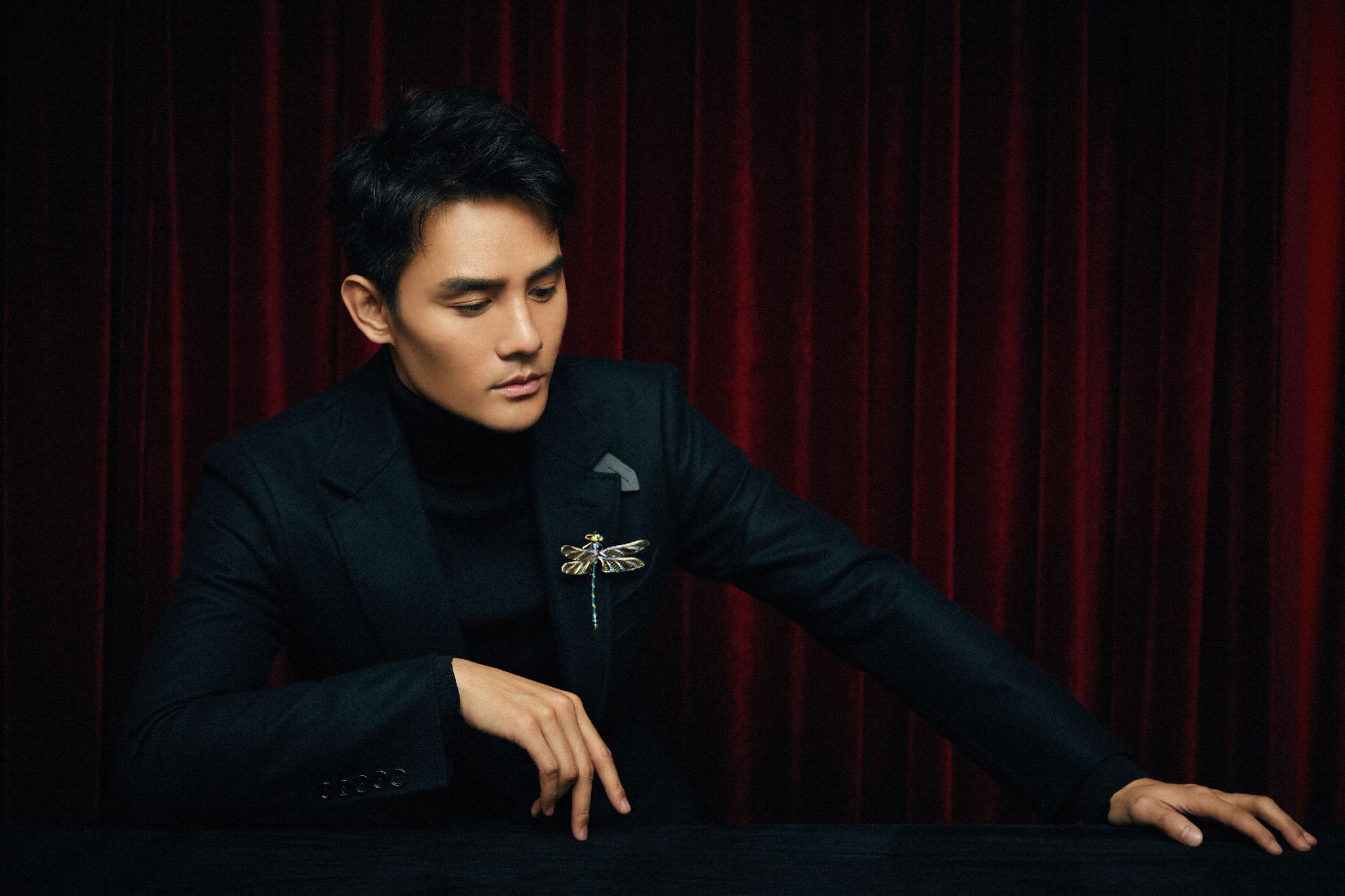 演员@王凯kkw 今日现身《大江大河2》启动发布会