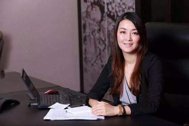 中国区董事长 王静瑛 第15位,新希望董事长 刘畅 第17位,海天味业 副