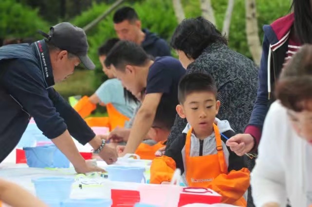 沈阳首届社区风筝节，绘制梦想，放飞希望，畅想蓝天！5月19日
