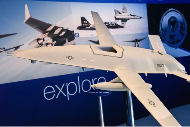 先进隐身舰载加油机使f35c打击半径大增已成美军打击利器