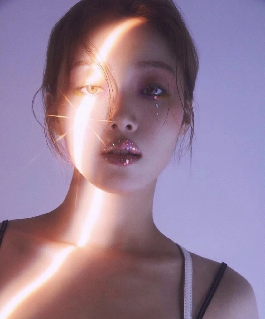 李圣经钻石眼泪妆容画报拍摄幕后