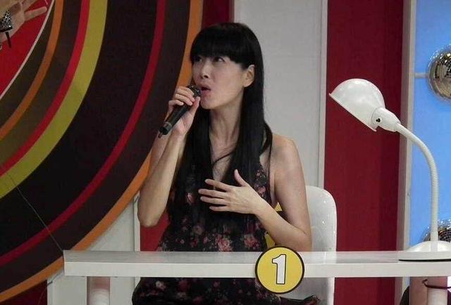 她是小虎队的师姐,本是观众心中的公主,却有着两段失败的婚姻|于佳卉