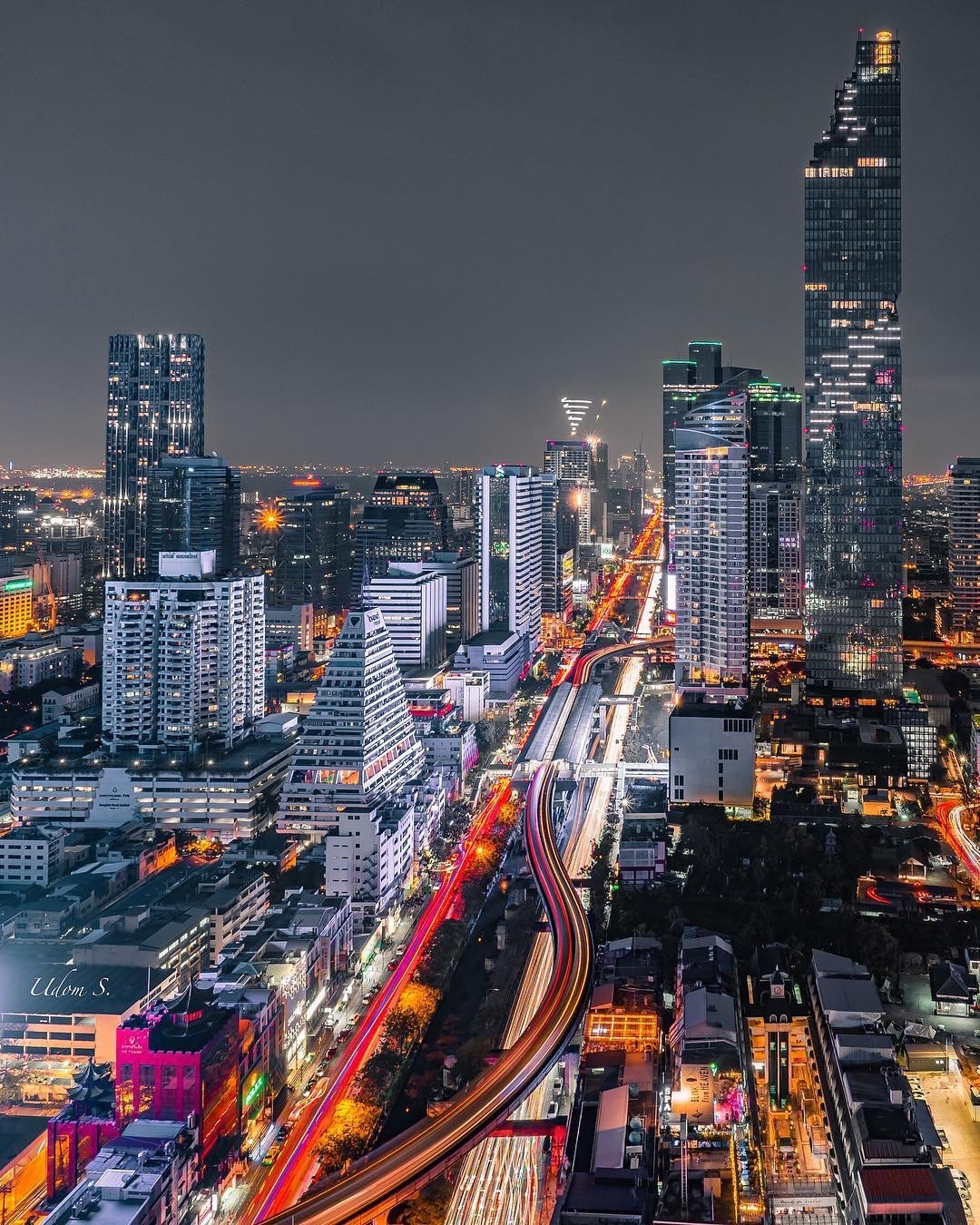 泰国曼谷的城市夜景|城市夜景|曼谷|泰国_新浪新闻