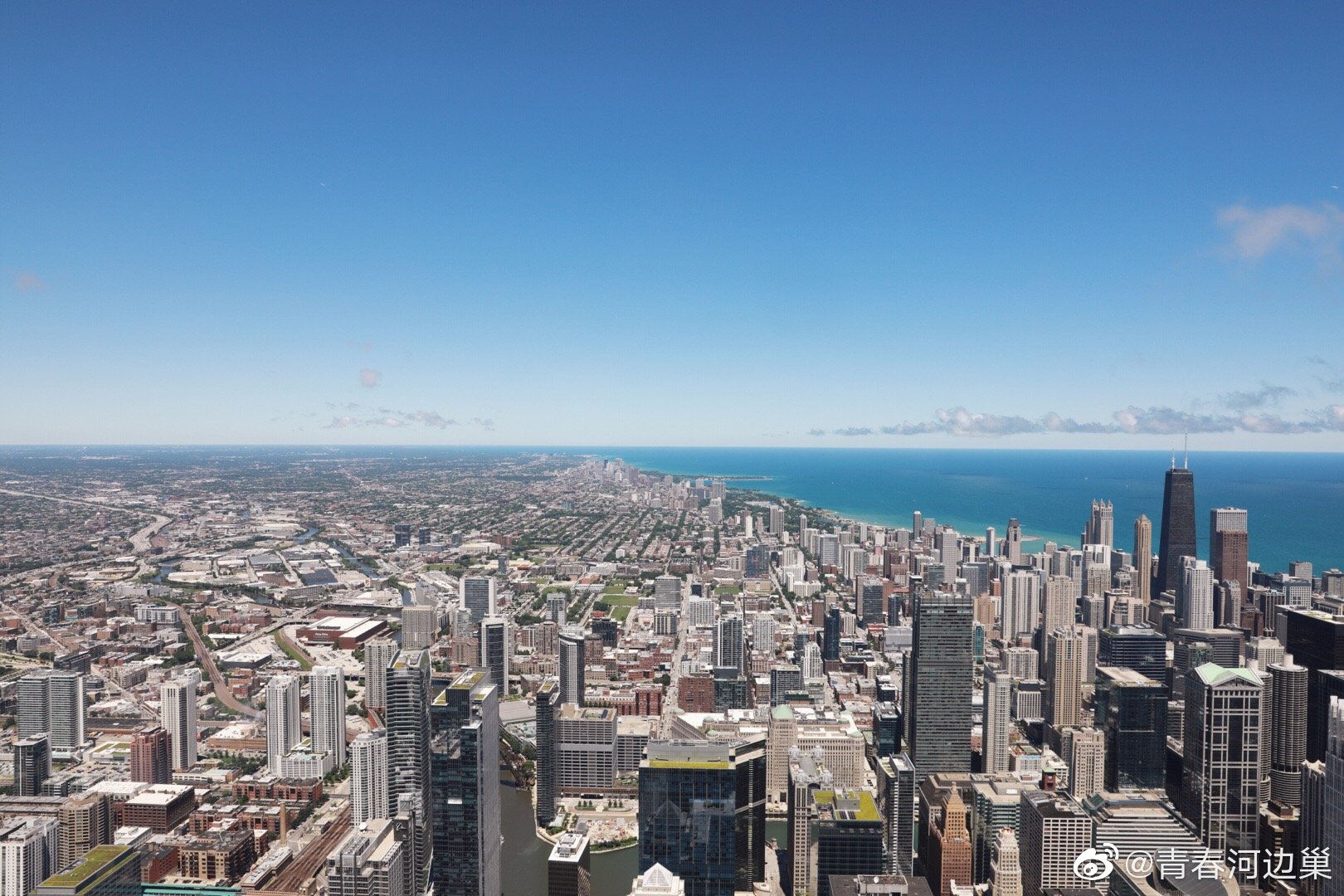 威利斯大厦(willis tower)是位于美国伊利诺伊州芝加哥的一幢摩天大