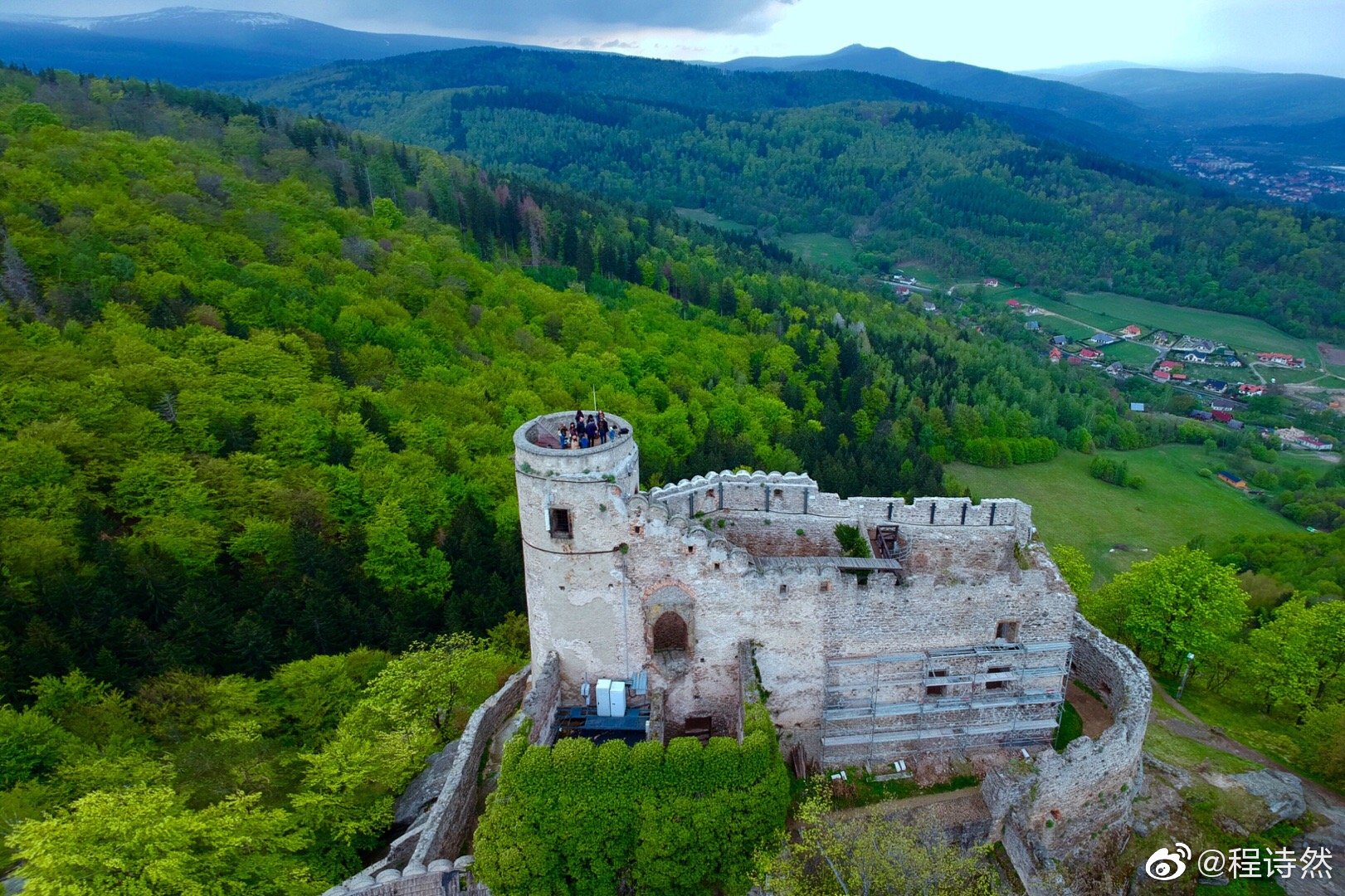 波兰下西里西亚省乔伊尼克城堡