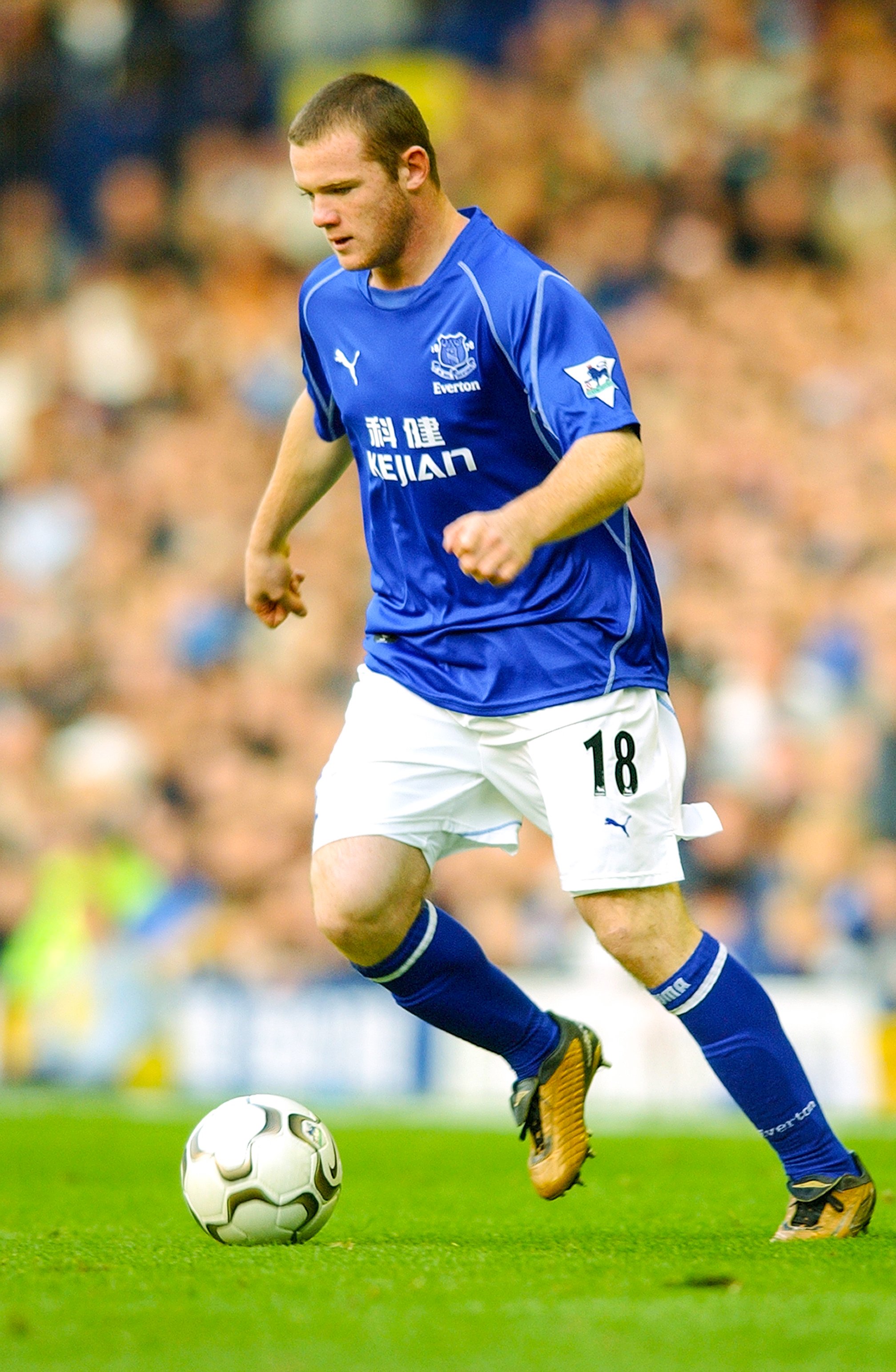 2002年16岁的鲁尼一球成名