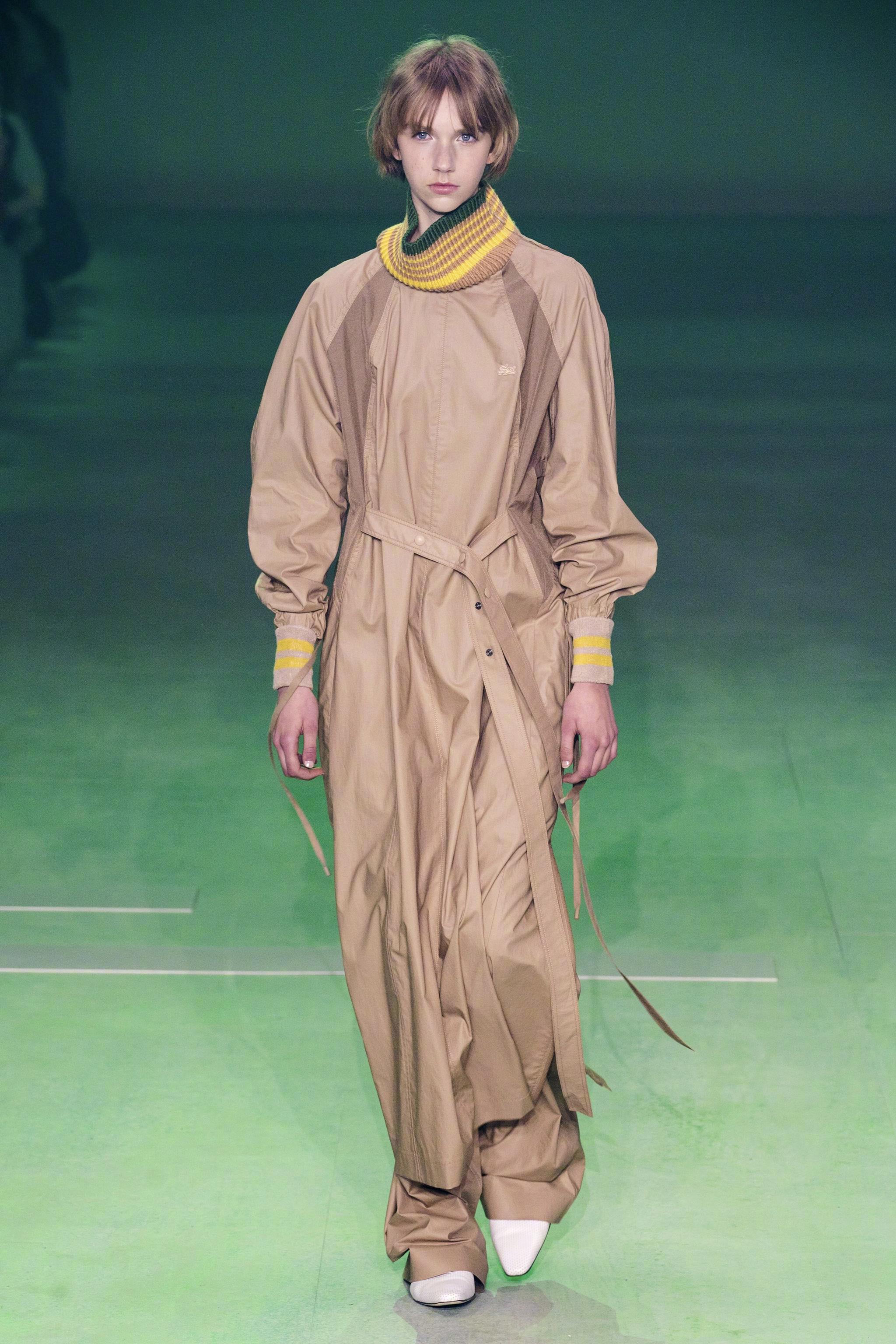 2019秋冬系列时装周上一颗备受瞩目的新秀荷兰模特benteoort