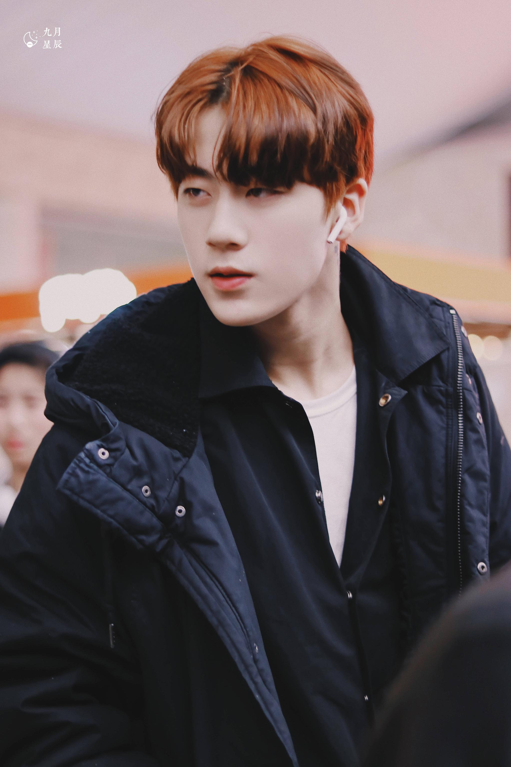 肖凯中任世豪一个超a颜值爆表一个呆萌可爱救救孩子吧