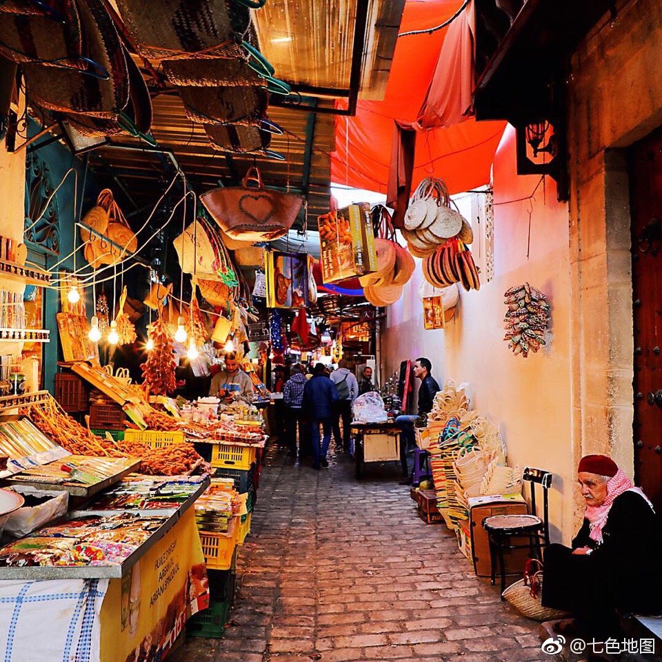 新一轮传言：40岁少妇玩转技巧高潮，如何提升亲密体验与情感共鸣