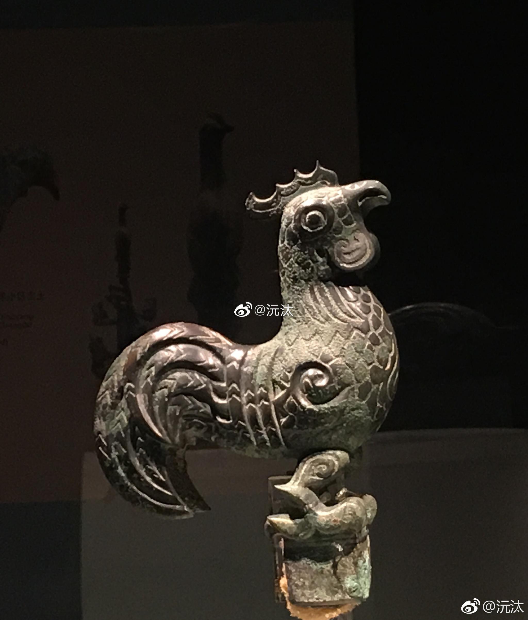 1,青铜鸡,很写实.三星堆祭祀坑出土_高清图集_新浪网