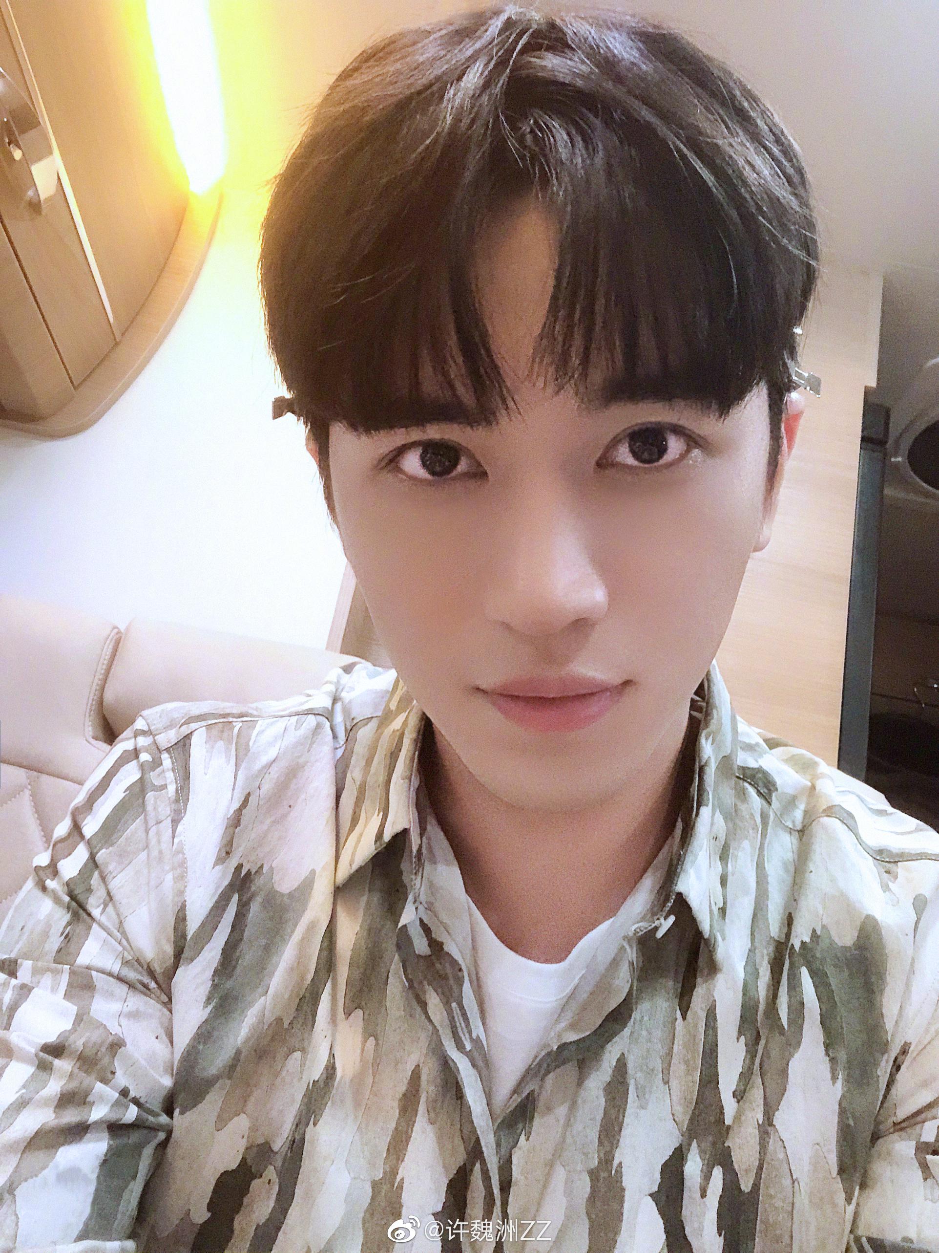 应该尊重艺人的隐私,追星要理智啊,支持维权的做法,离作品近一点