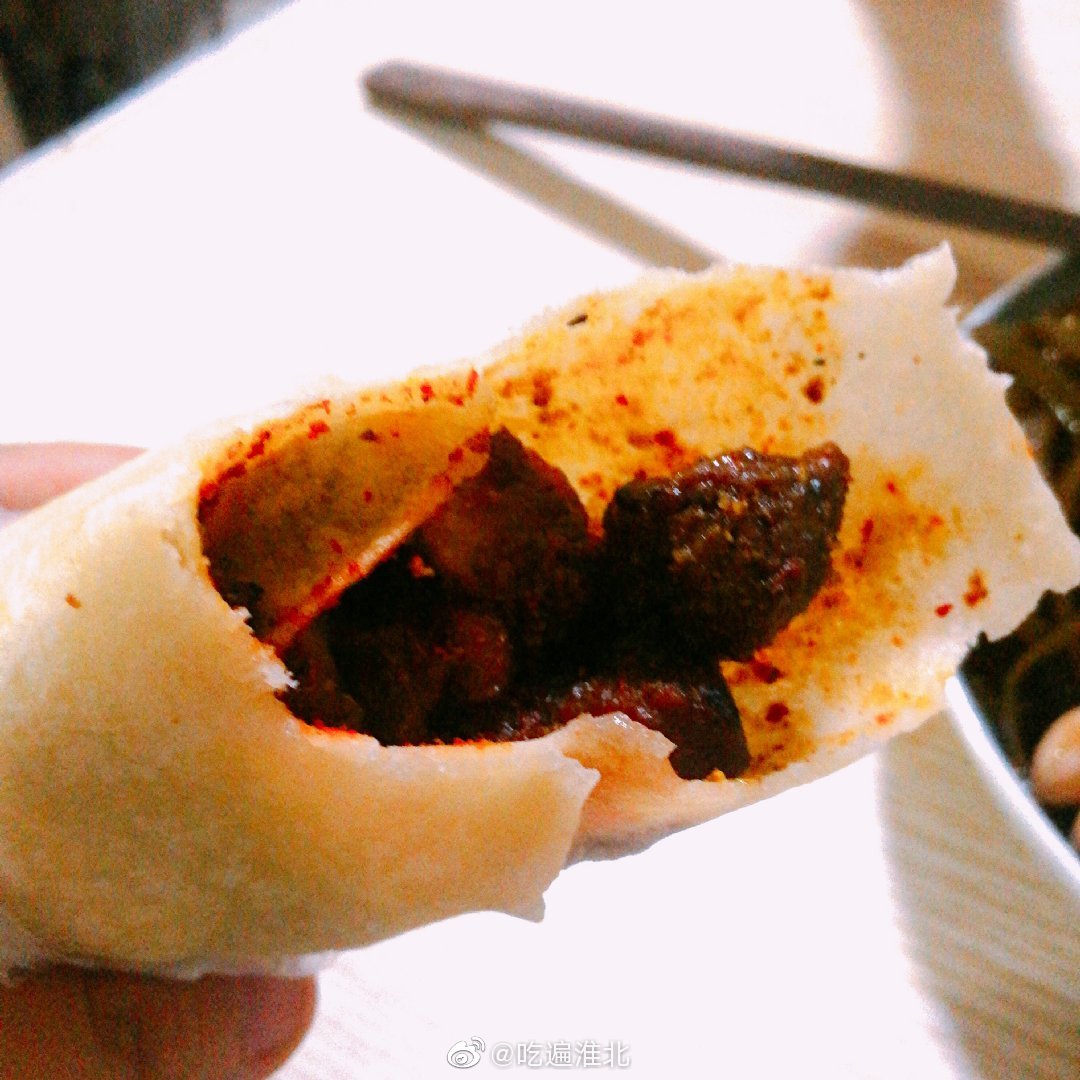 打卡小姐姐说的这个赵光头烤肉筋,emmm,味道一般化吧