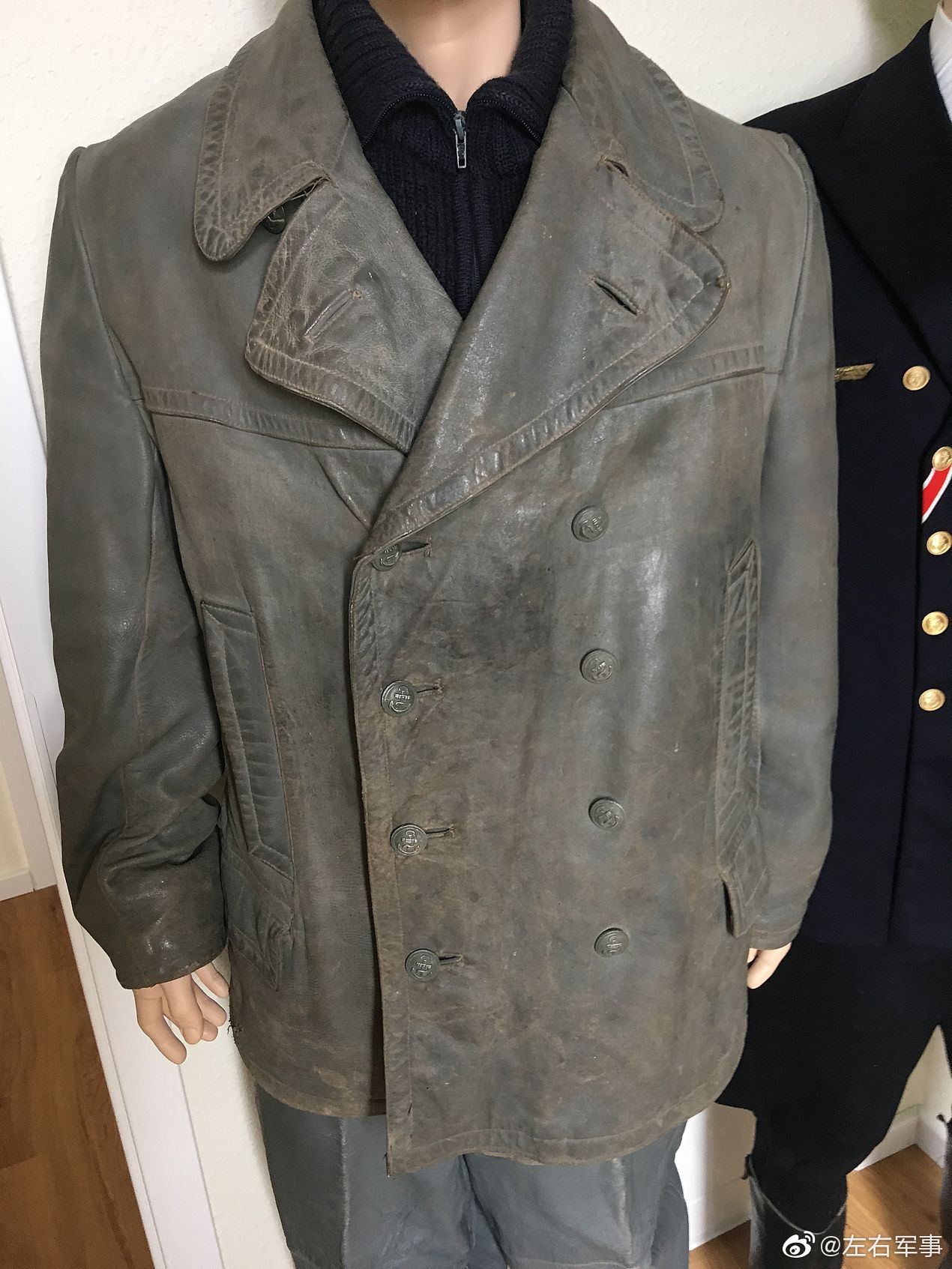 原品二德海军潜艇兵皮衣皮裤(指挥官型)