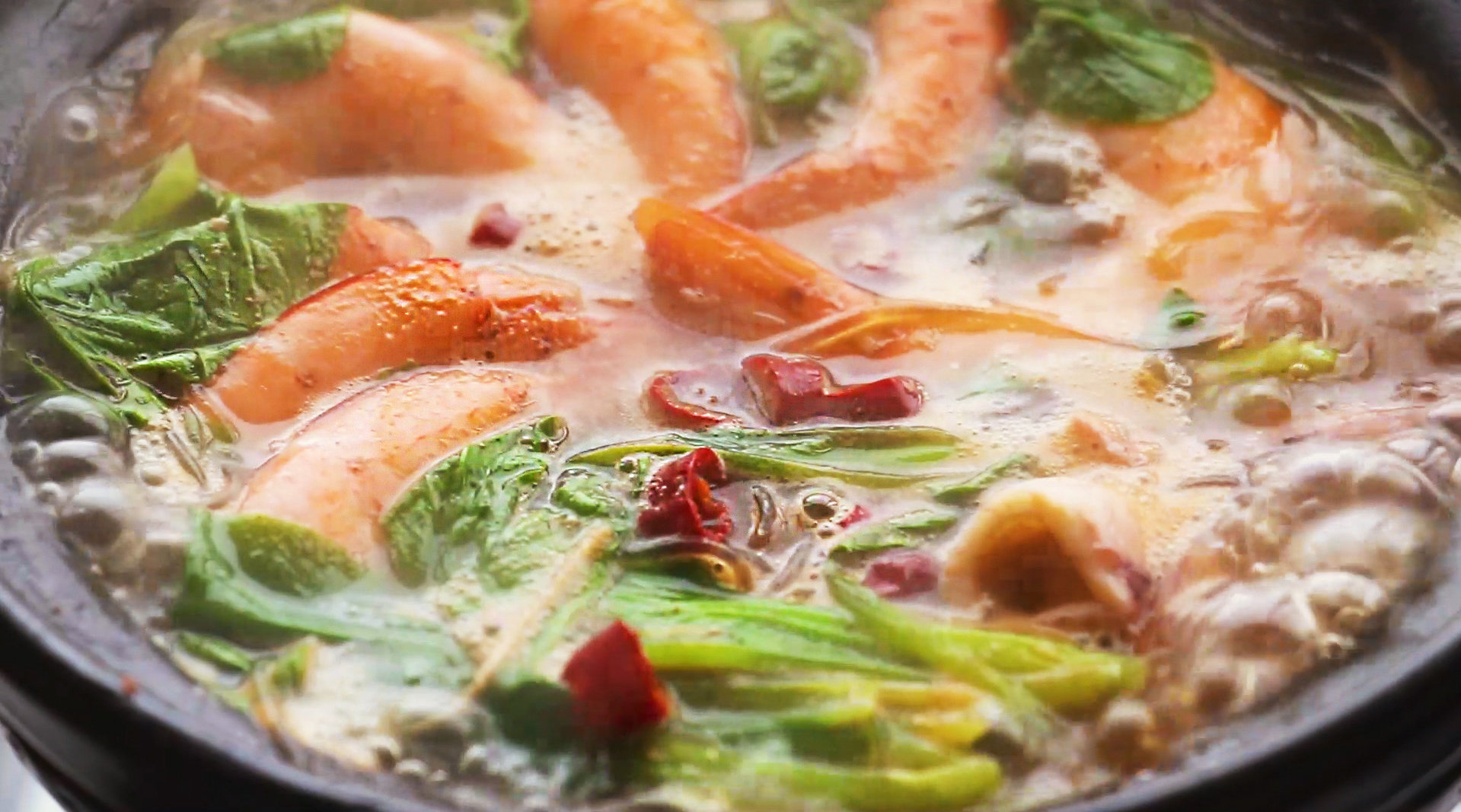 如何做一碗香气四溢的海鲜粉丝汤?