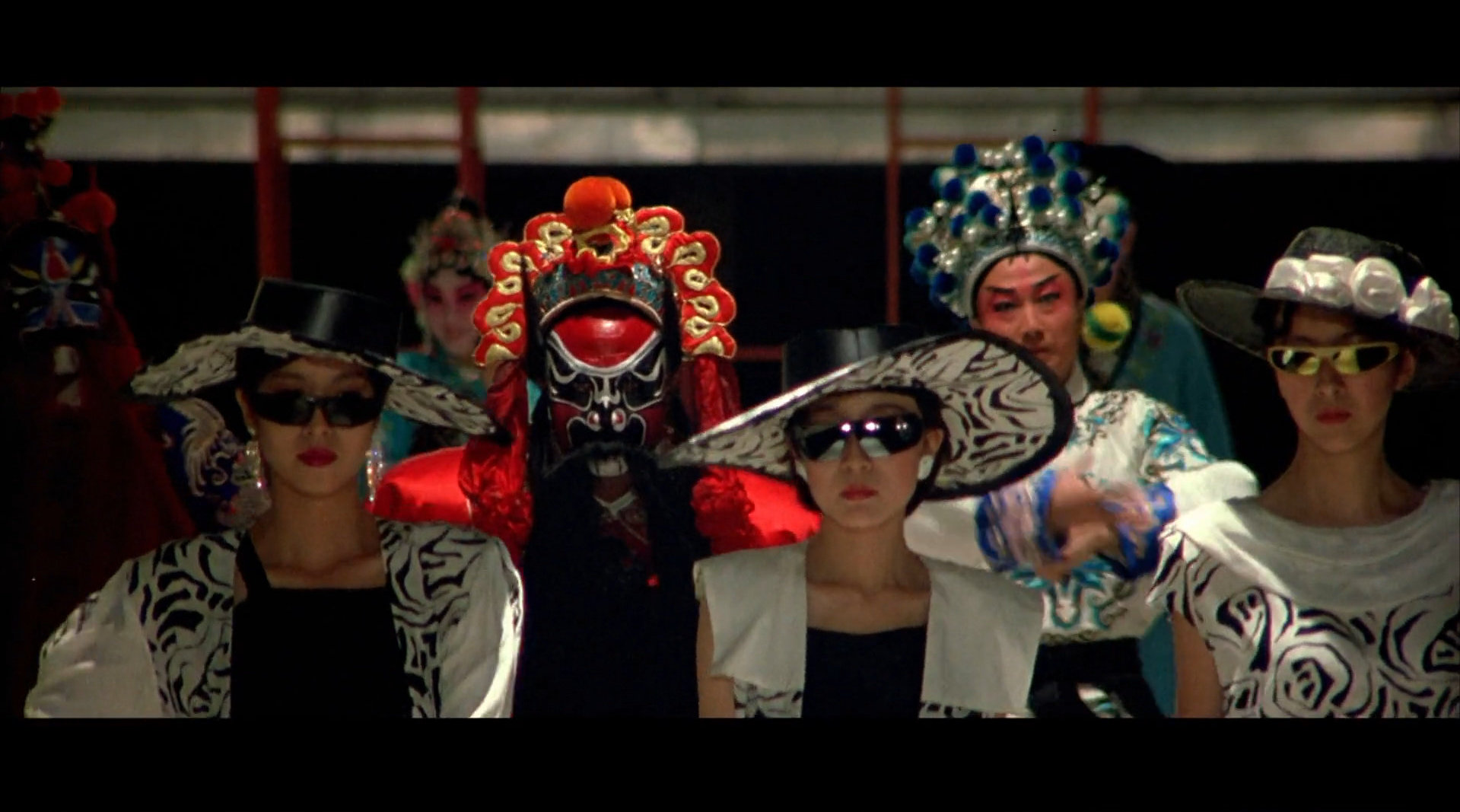 《顽主》,国产喜剧电影的巅峰,十分前卫