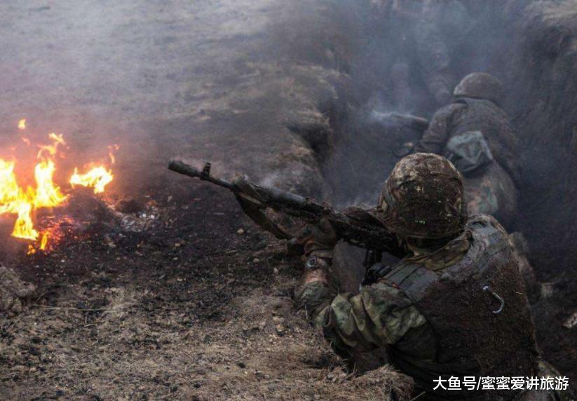 五千名俄军官奔赴前线顿巴斯战火将熊熊燃起乌克兰惴惴不安