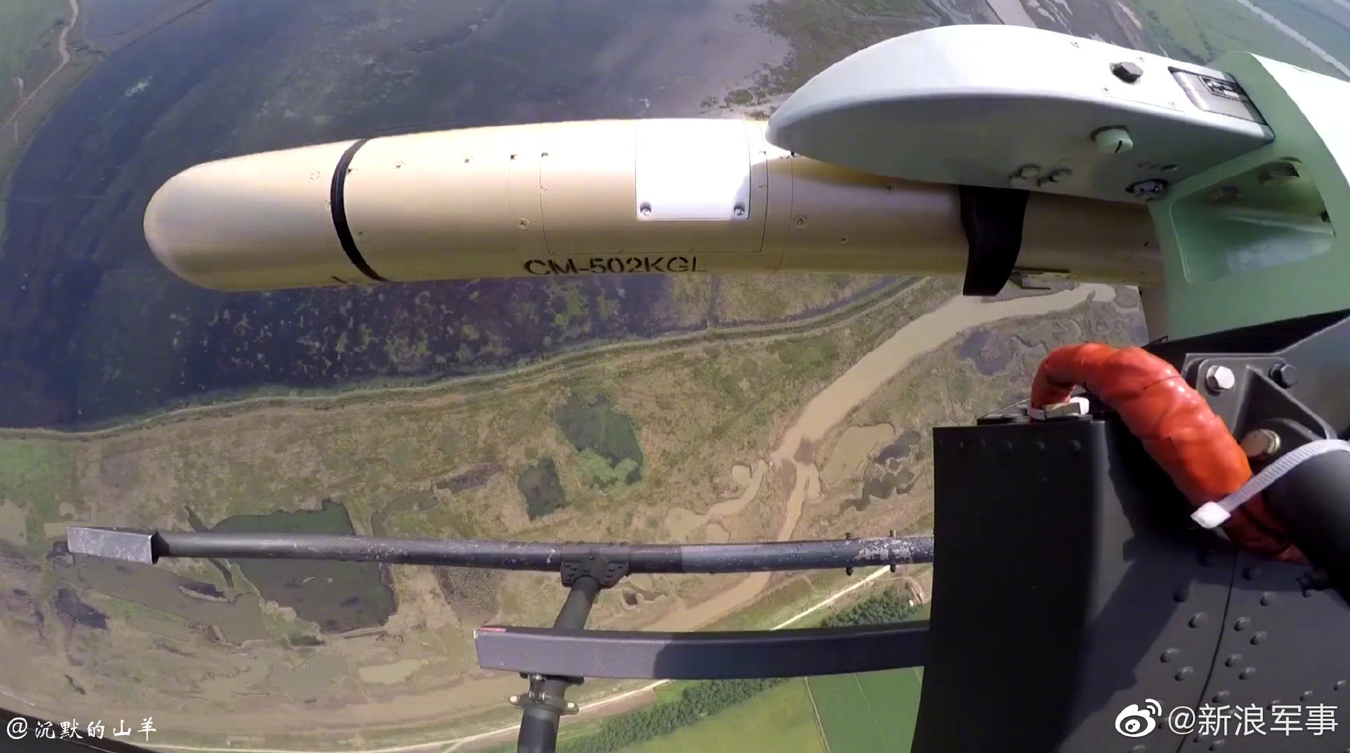 直11wb发射cm-502kg导弹 @沉默的山羊