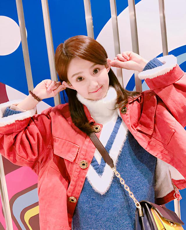 《我与你的光年距离》2火了许晓诺!私服仙气十足,粉红裙最好看