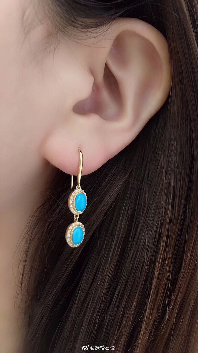 绿松石耳坠摇曳灵动常伴耳畔