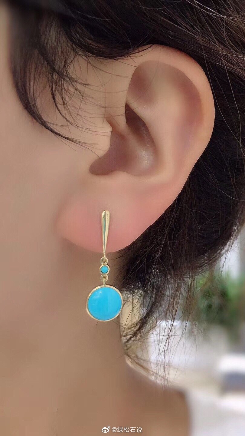 绿松石耳坠摇曳灵动常伴耳畔