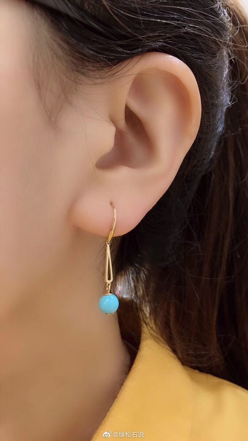 绿松石耳坠摇曳灵动常伴耳畔