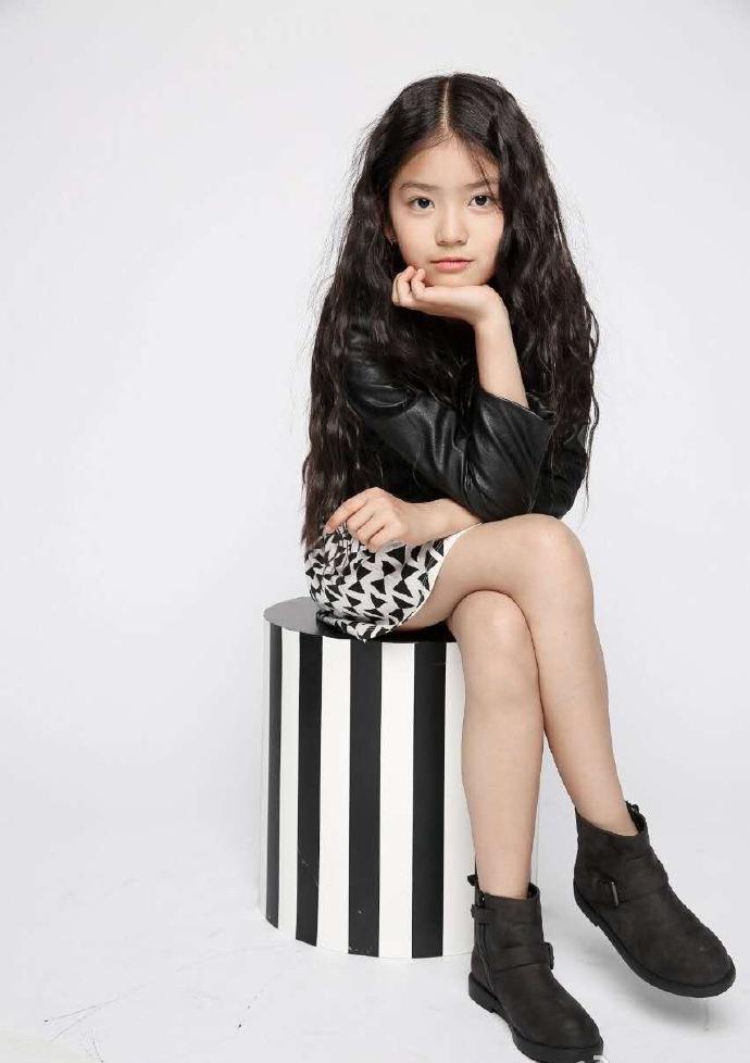 现实中美得不像话, 还有双大长腿|大江大河|大河|赵蕴卓_新浪新闻