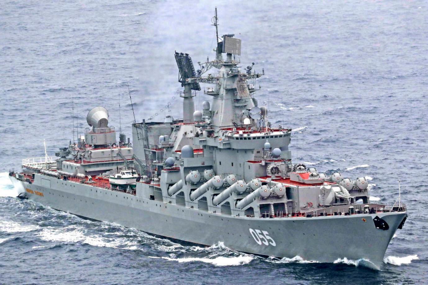 2018年11月17日,俄罗斯海军1164型光荣级大型常规动力导弹巡洋舰