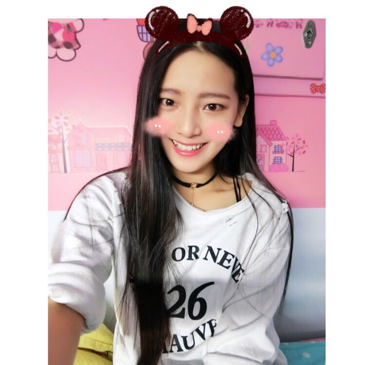 李意涵 身高170 体重98 吉林大学 体育学院 爱好听歌 瑜伽 特长 乒乓