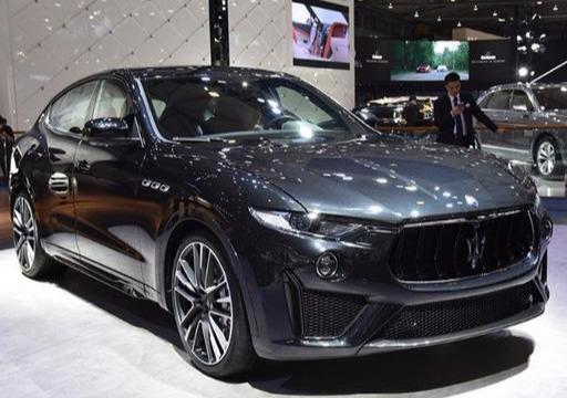 众泰换车标了国产玛莎拉蒂露面