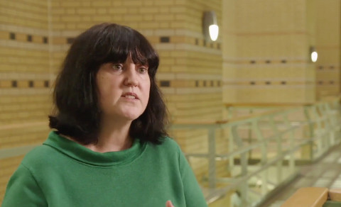 机器人女友、移民、永生?这部纪录片剧透了人