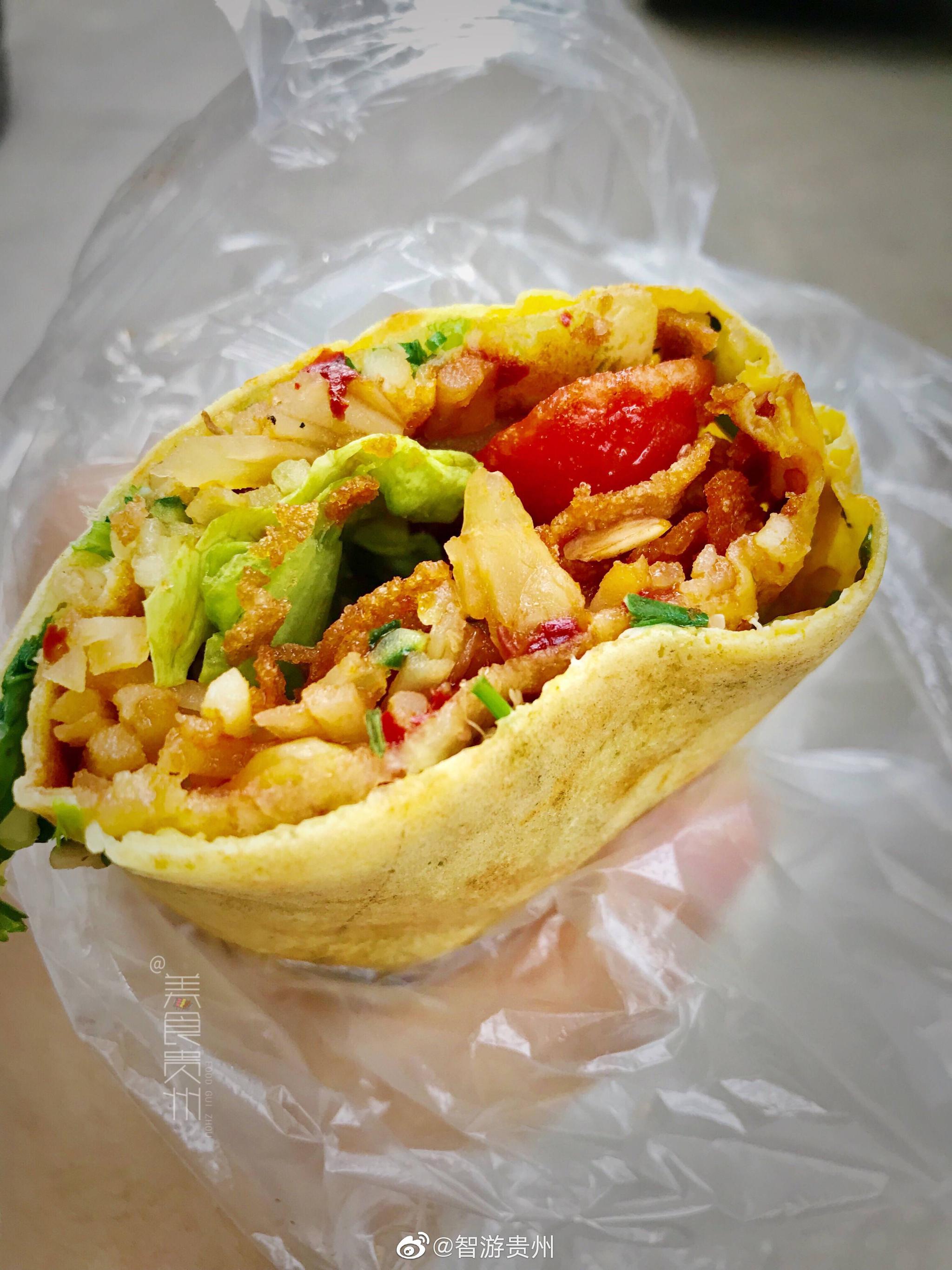 贵阳街头版的五谷杂粮煎饼