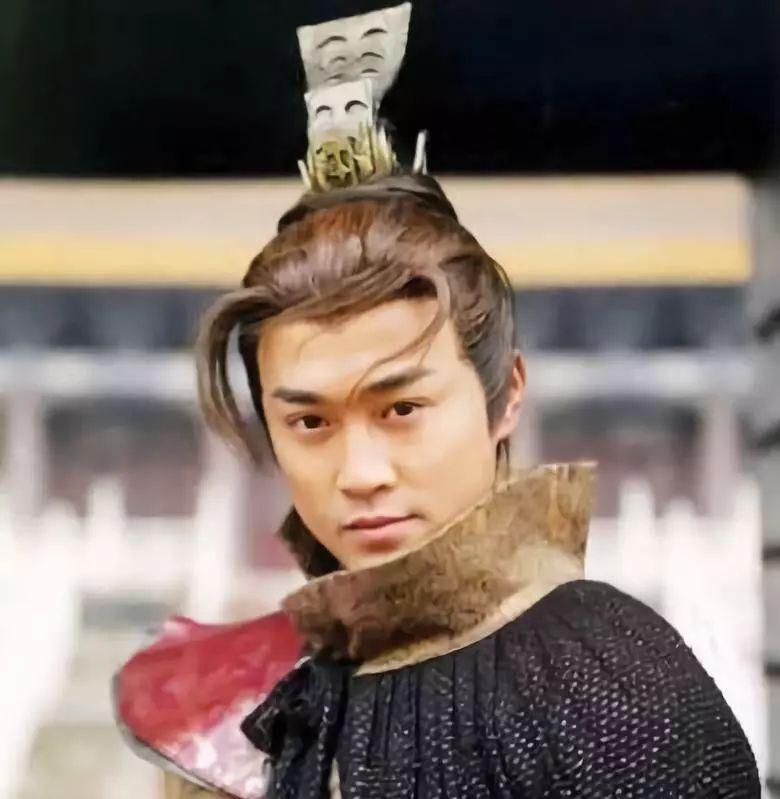 黑衣人,《创世纪》里的无名狱警,一步步成为古天乐的徒弟(《寻秦记》)