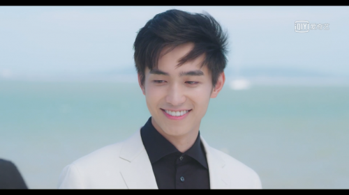 《时光教会我爱你》宣传曲《极光》上线,霸总严禹豪深情献唱