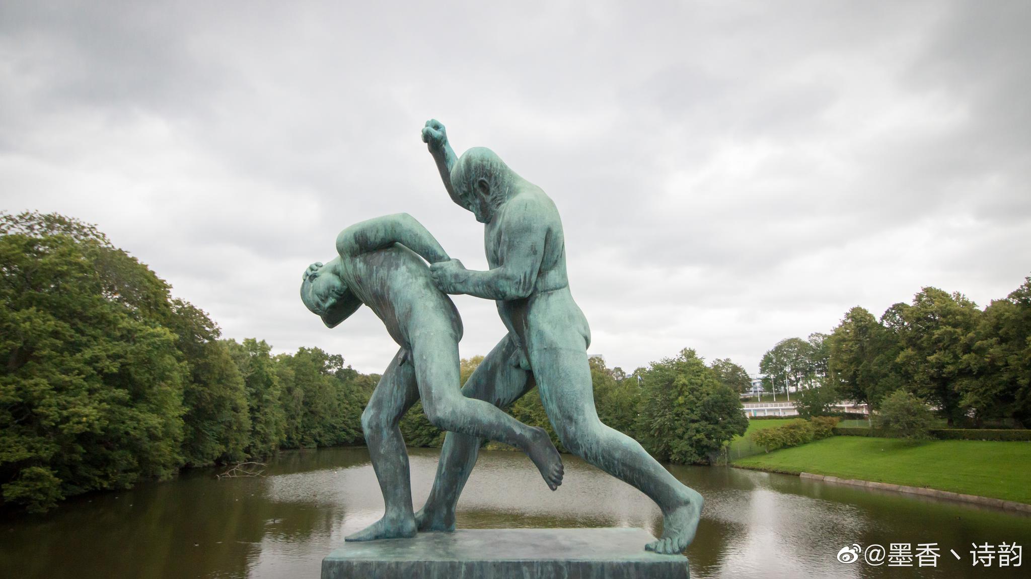 挪威人对于行为艺术特别感兴趣雕塑就是其中一方面192座雕塑