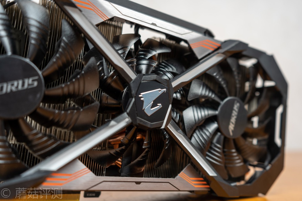 技嘉aorus rtx2060 xtreme大雕显卡评测:酷炫外观,奢华用料