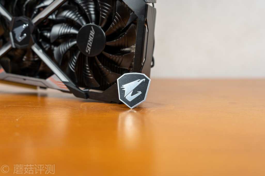 技嘉aorus rtx2060 xtreme大雕显卡评测:酷炫外观,奢华用料